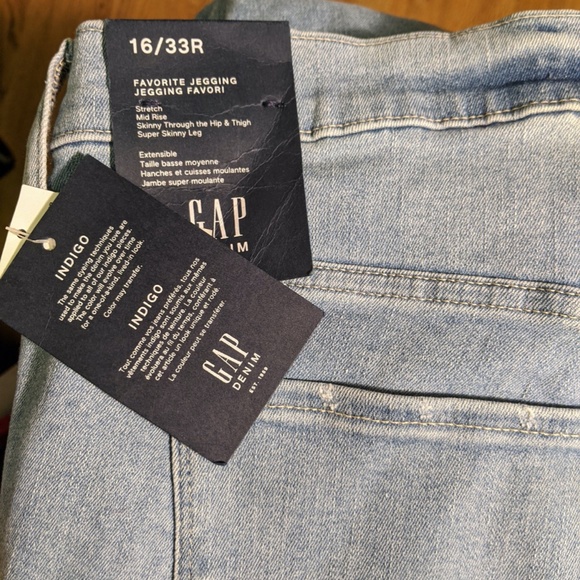 Gap jeans - Picture 3 of 3